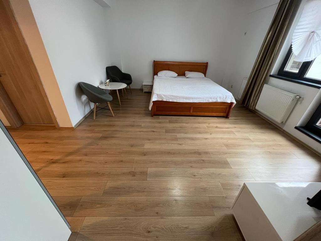 Natatiei Apartment Bukares Bagian luar foto